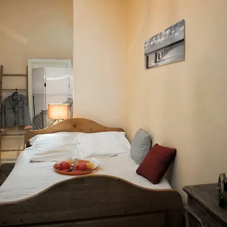 Aparthotel Prive Dans Le Chateau Du Landin 4*