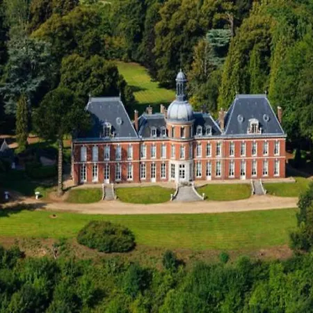 Prive Dans Le Chateau Du Landin Aparthotel 4*